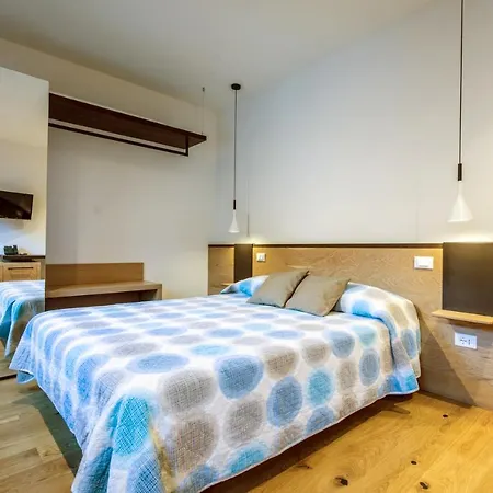 Grand Gortani - Borgo Gortani ホテル 4*