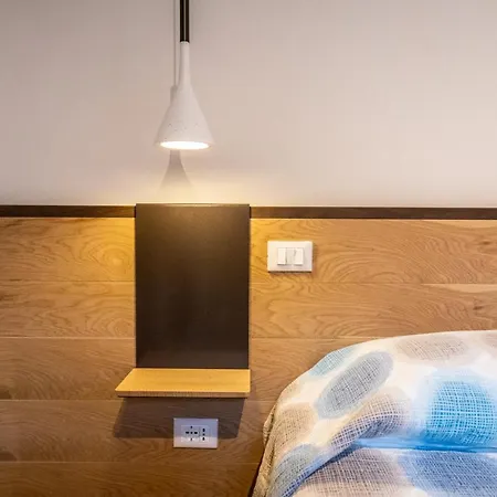 Grand Gortani מלון